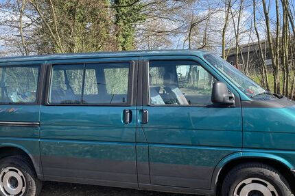 VW T4 Multivan 284.000 km 9.750 &euro; Wachtberg 53343