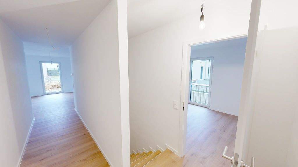 Etagenwohnung Euskirchen Roitzheim - 4 Zimmer, 203 m&sup2;, 2.190&euro; | Angebot:25703217