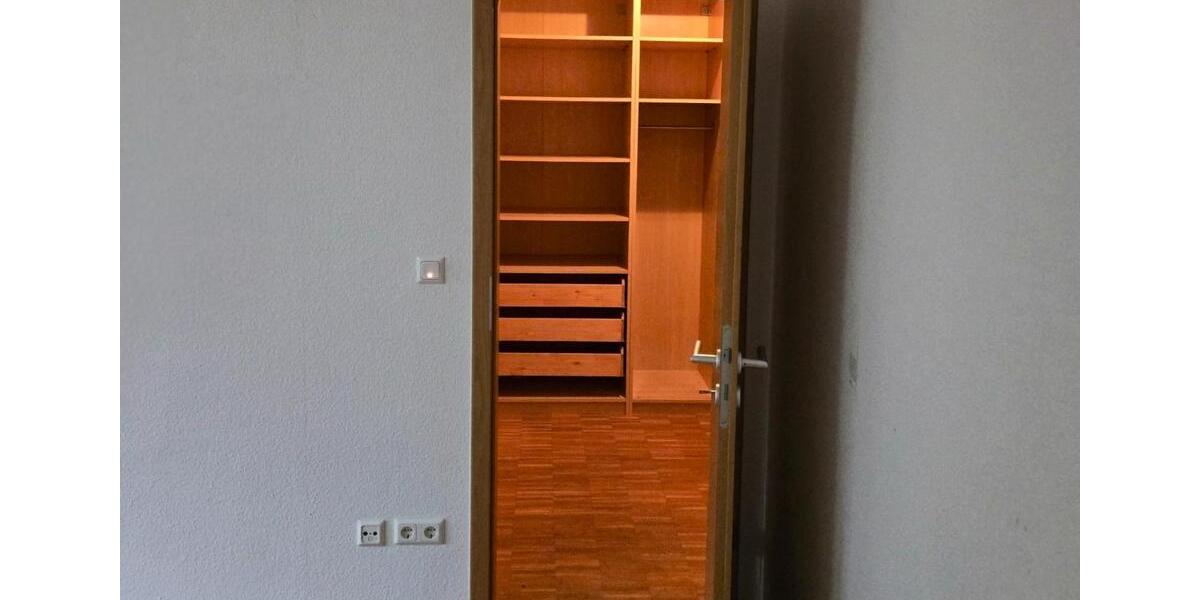 Maisonettenwohnung Bonn Hardtberg - 3.5 Zimmer, 125 m&sup2;, 1.700&euro; | Angebot:25943427