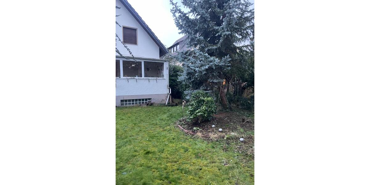Einfamilienhaus Köln Rodenkirchen - 5 Zimmer, 130 m&sup2;, 2.000&euro; | Angebot:25899929