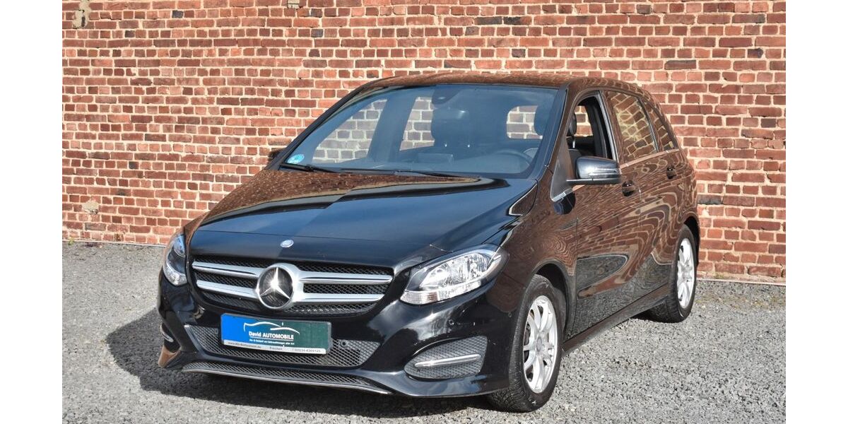 Mercedes-Benz B 180 132.000 km 8.590 &euro; Düren 52351