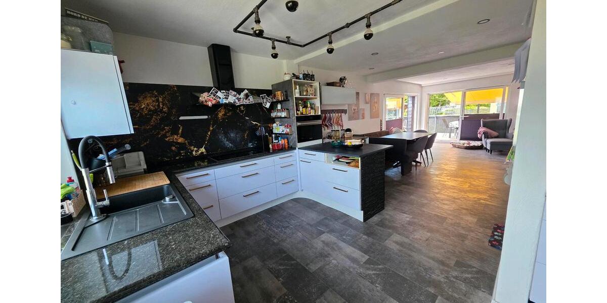 Einfamilienhaus Schleiden - 7 Zimmer, 184 m&sup2;, 399.000&euro; | Angebot:27093043