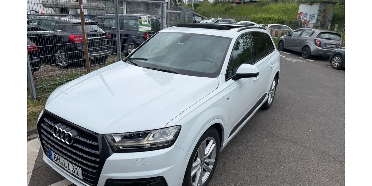 Audi Q7 269.000 km 23.500 &euro; Bonn 53119
