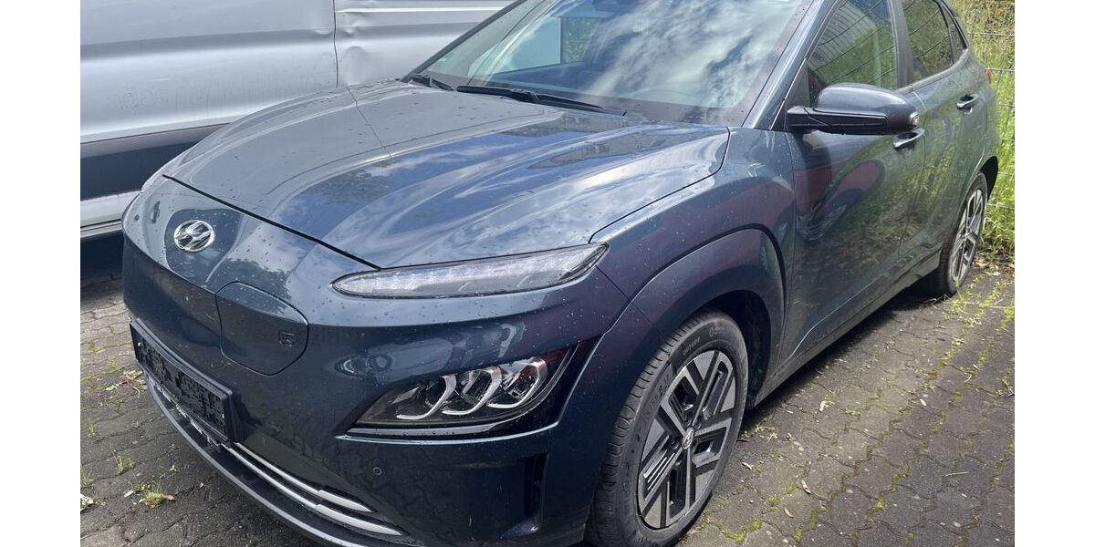 Hyundai KONA 75.694 km 21.500 &euro; Bonn 53227