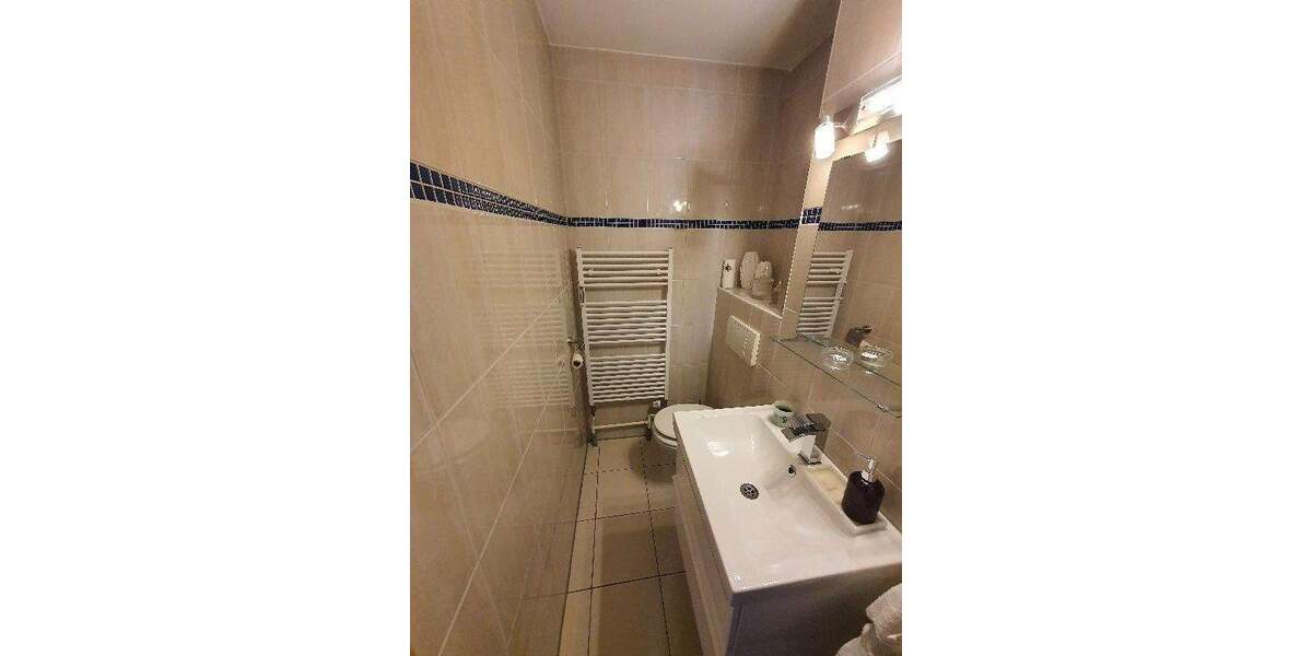 Etagenwohnung Niederkassel Lülsdorf - 3 Zimmer, 73 m&sup2;, 140.000&euro; | Angebot:25737039