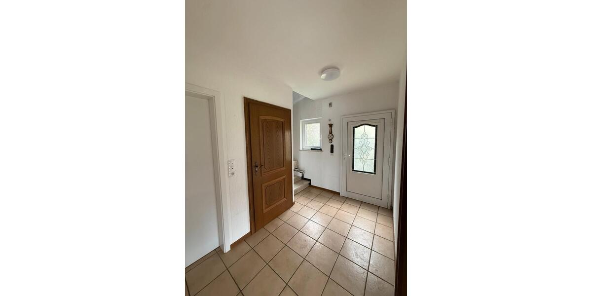 Einfamilienhaus Schuld - 6 Zimmer, 130 m&sup2;, 190.000&euro; | Angebot:26049996