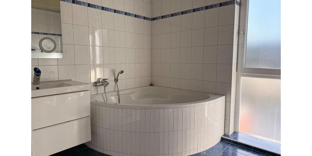 Doppelhaushälfte Königswinter - 6 Zimmer, 145 m&sup2;, 499.990&euro; | Angebot:25265917