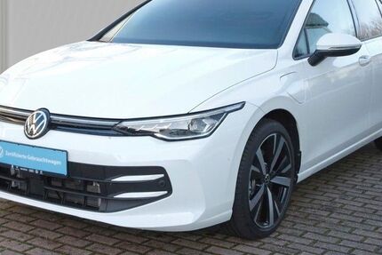 VW Golf 8.090 km 29.450 &euro; Meckenheim / Bonn 53340