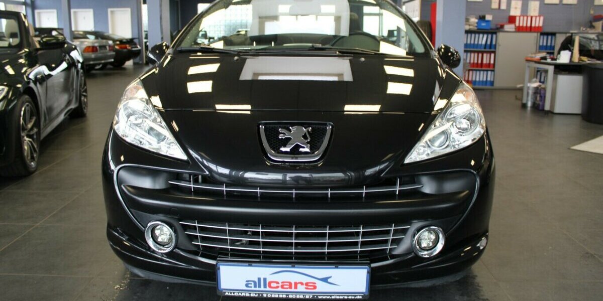Peugeot 207CC 120 VTi Automatik Sport 81.975 km 6.980 &euro; Euskirchen 53881