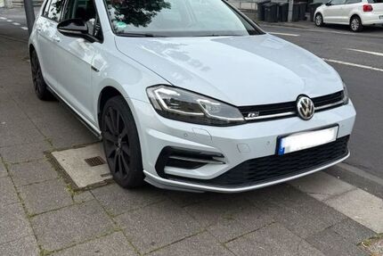 VW Golf 160.000 km 15.700 &euro; Bonn 53125