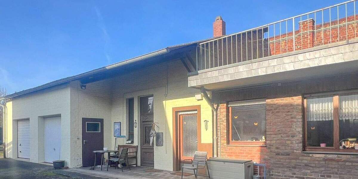 Einfamilienhaus Erftstadt / Dirmerzheim Dirmerzheim - 7 Zimmer, 154 m&sup2;, 290.000&euro; | Angebot:25663474