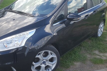 Ford B-Max 93.000 km 9.000 &euro; Kreuzau 52372