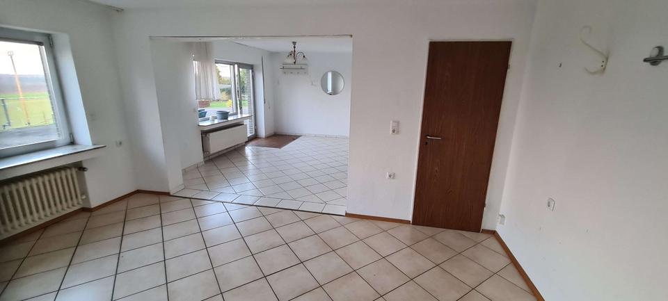 Etagenwohnung Nideggen - 3 Zimmer, 43 m&sup2;, 400&euro; | Angebot:25920009