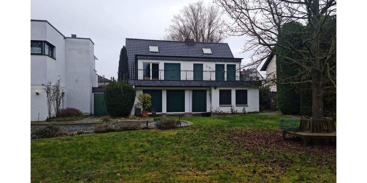 Einfamilienhaus Niederkassel - 7 Zimmer, 373 m&sup2;, 1.600.000&euro; | Angebot:25837714