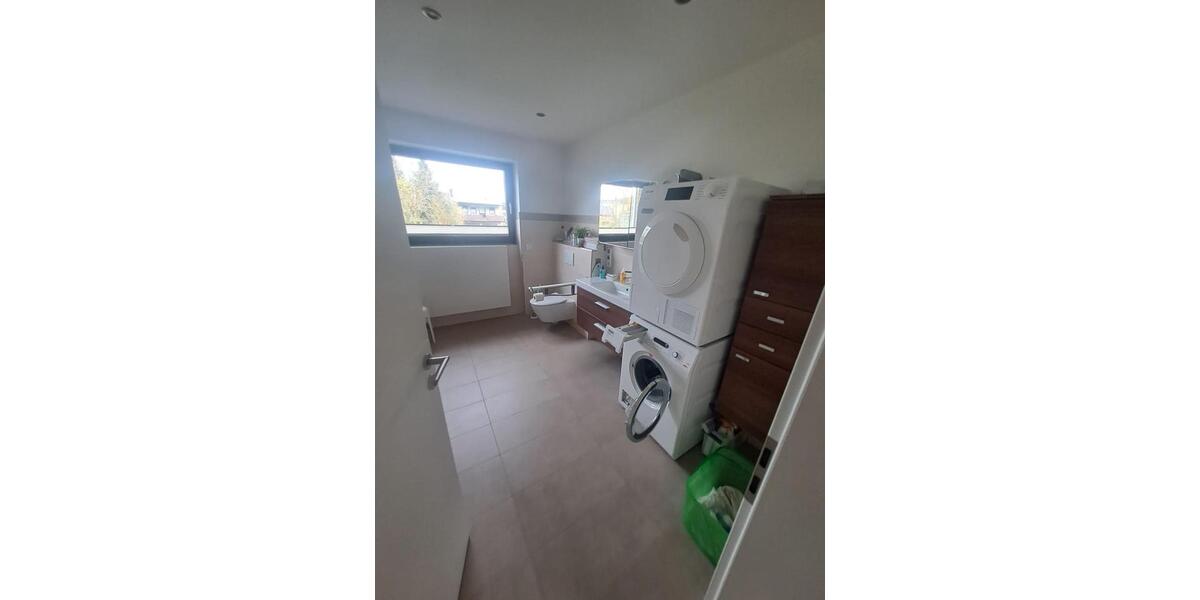 Erdgeschoßwohnung Mechernich - 3 Zimmer, 150 m&sup2;, 1.500&euro; | Angebot:23838632