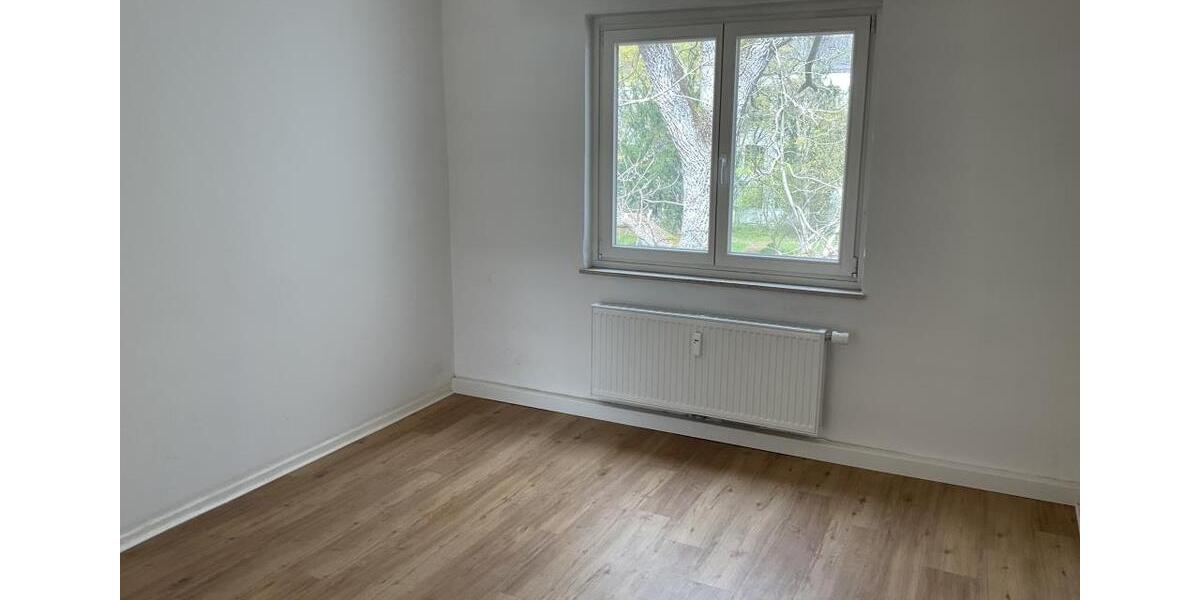 Etagenwohnung Bonn Gronau - 3 Zimmer, 60 m&sup2;, 740&euro; | Angebot:26022888