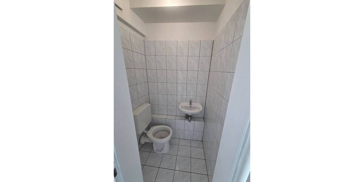 Etagenwohnung Niederkassel Mondorf - 2 Zimmer, 68 m&sup2;, 229.500&euro; | Angebot:26750974