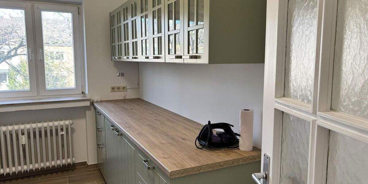 Etagenwohnung Bonn Plittersdorf - 3 Zimmer, 88 m&sup2;, 349.000&euro; | Angebot:25835444