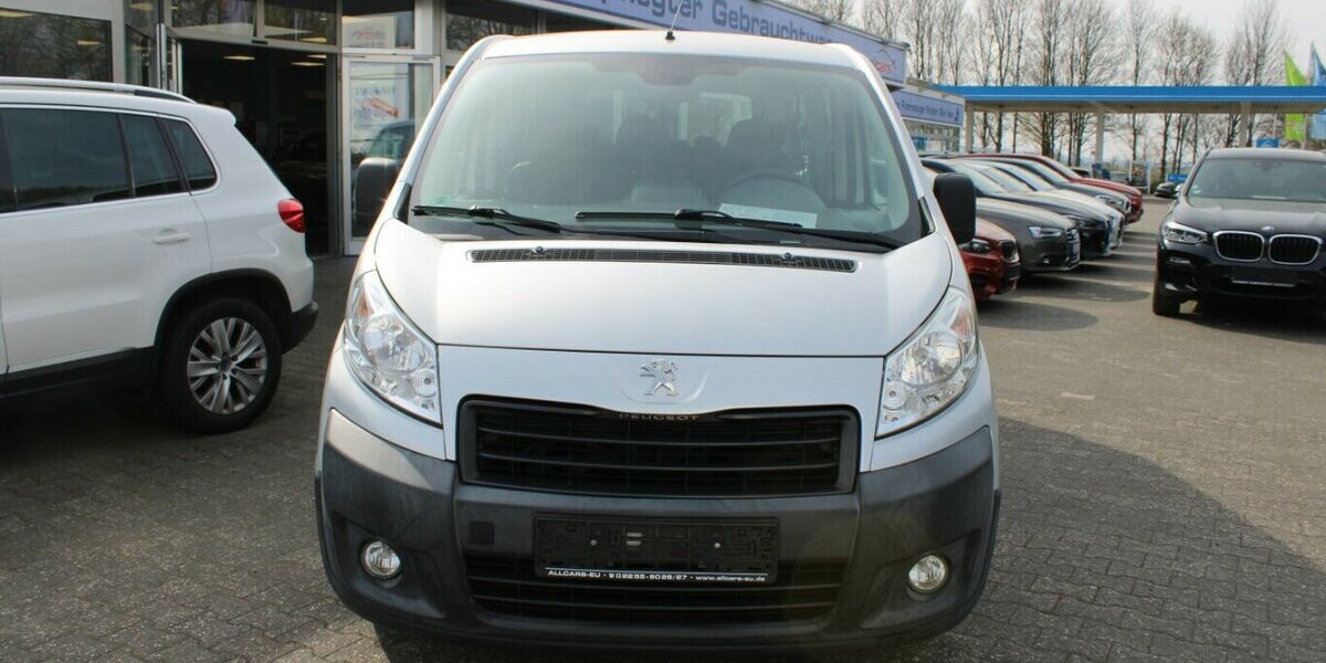 Peugeot Expert Tepee Access Hdi 125 - 9-Sitzer - 155.708 km 12.980 &euro; Euskirchen 53881