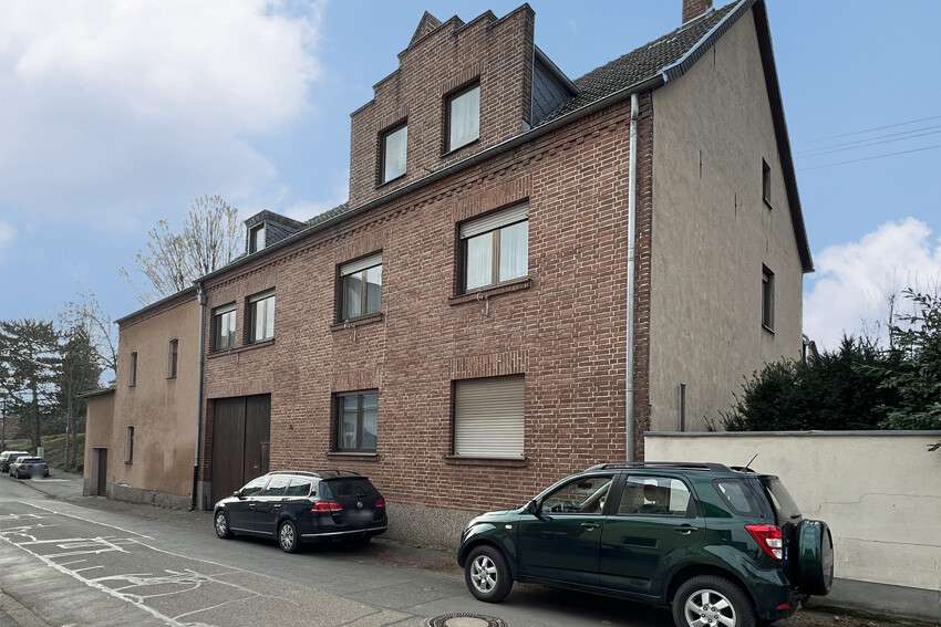 Einfamilienhaus Bornheim-Merten Merten - 9 Zimmer, 207 m&sup2;, 650.000&euro; | Angebot:10048818