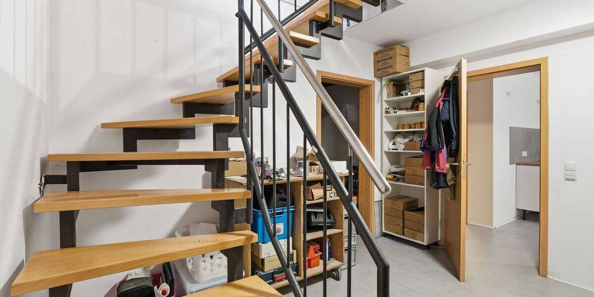 Einfamilienhaus Bonn Brüser Berg - 7 Zimmer, 220 m&sup2;, 525.000&euro; | Angebot:26043634