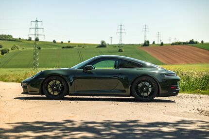 Porsche 992 11.691 km 213.992 &euro; Düren 52355