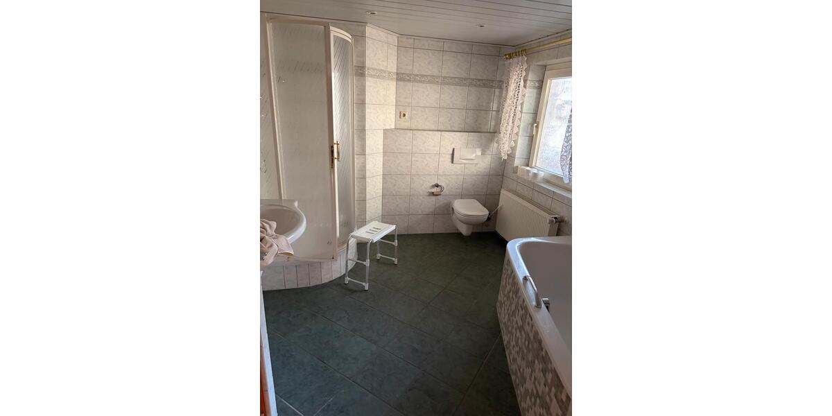 Einfamilienhaus Altenahr - 5 Zimmer, 163 m&sup2;, 299.000&euro; | Angebot:25639653