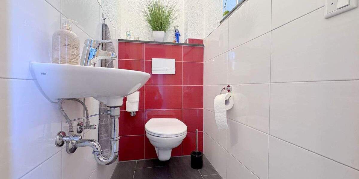 Etagenwohnung Bonn Geislar - 5 Zimmer, 165 m&sup2;, 599.000&euro; | Angebot:25739552