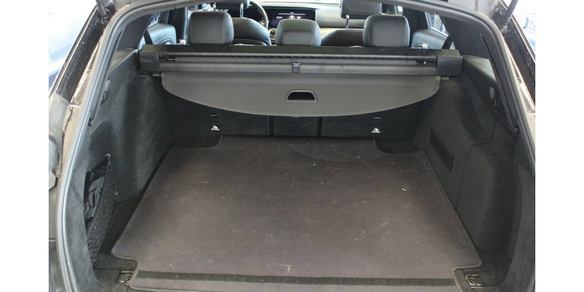 Mercedes-Benz E 300 d 4Matic T 9G-TRONIC AMG Line 78.920 km 39.980 &euro; Euskirchen 53881