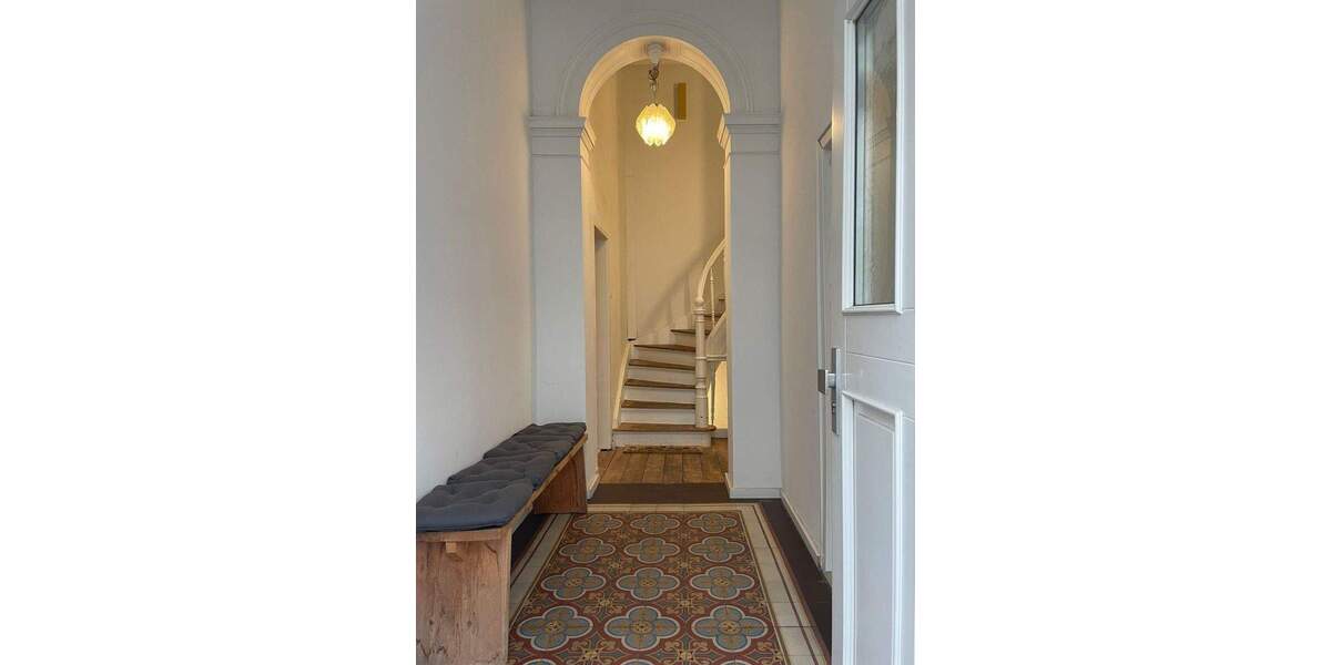 Etagenwohnung Bonn Zentrum - 2 Zimmer, 55 m&sup2;, 900&euro; | Angebot:25862263