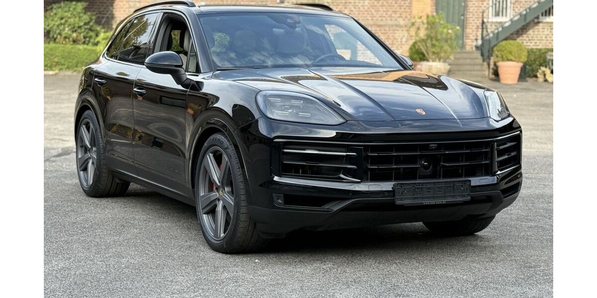Porsche Cayenne 47.100 km 95.790 &euro; Frechen (bei Köln) 50226