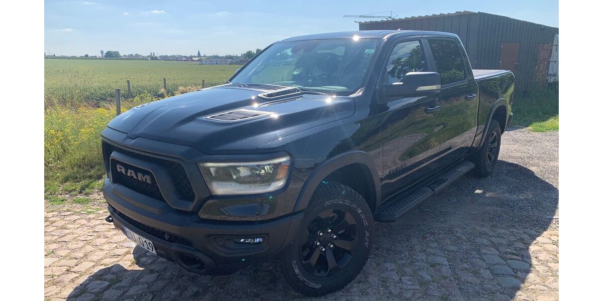 Dodge RAM 133.000 km 43.000 &euro; Niederkassel 53859