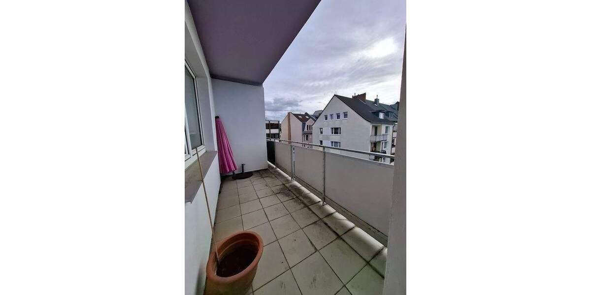 Etagenwohnung Bonn Zentrum - 3 Zimmer, 71 m&sup2;, 650&euro; | Angebot:25880710