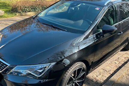 Seat Leon 48.900 km 15.500 &euro; Bonn 53175