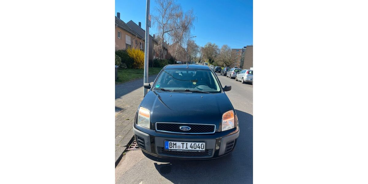 Ford Fusion 155.550 km 1.850 &euro; Wesseling 50389