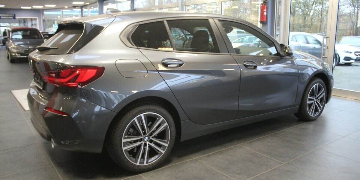 BMW 120 120i Aut. Advantage 16.563 km 24.980 &euro; Euskirchen 53881