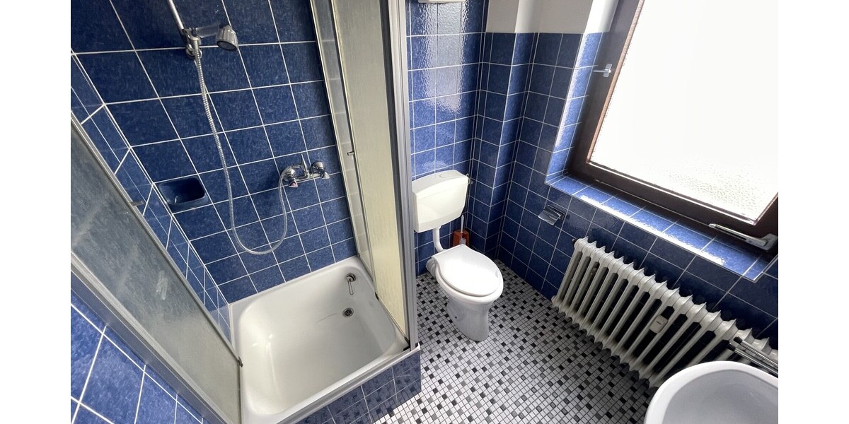 Großzügige Erdgeschosswohnung mit separatem Appartement in Ittenbach - Erdgeschoßwohnung Königswinter Ittenbach | Angebot:26067640