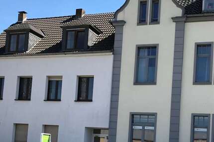Wohnung Brühl Pingsdorf - 3 Zimmer, 75 m&sup2;, 875&euro; | Angebot:26739131
