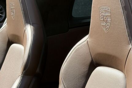 Porsche 992 51.300 km 166.790 &euro; Frechen (bei Köln) 50226