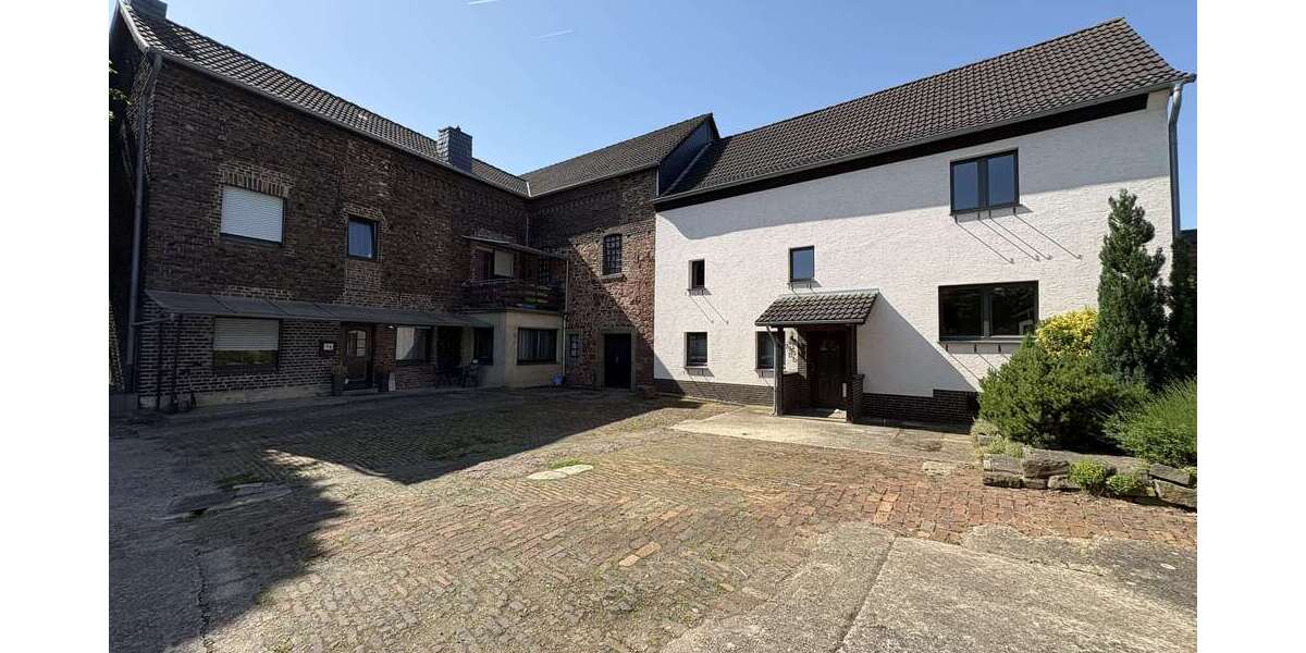 Einfamilienhaus Mechernich - 8 Zimmer, 262 m&sup2;, 225.000&euro; | Angebot:26737201