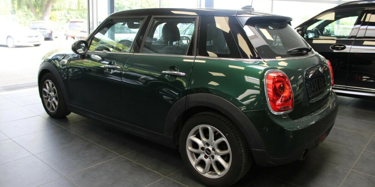 Mini Cooper 5-Türig 105.296 km 10.780 &euro; Euskirchen 53881