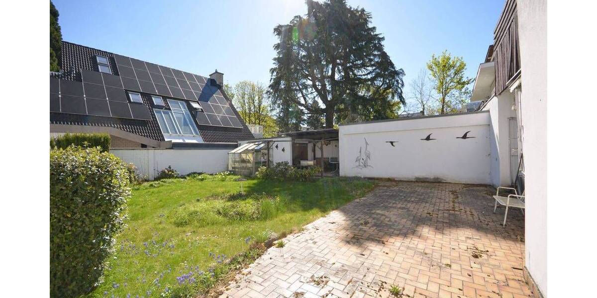 Einfamilienhaus Brühl - 8 Zimmer, 233 m&sup2;, 450.000&euro; | Angebot:26420449