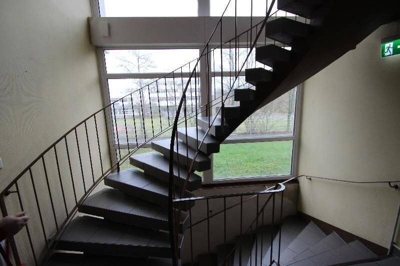 Etagenwohnung Bonn Brüser Berg - 3 Zimmer, 84 m&sup2;, 195.000&euro; | Angebot:25690097