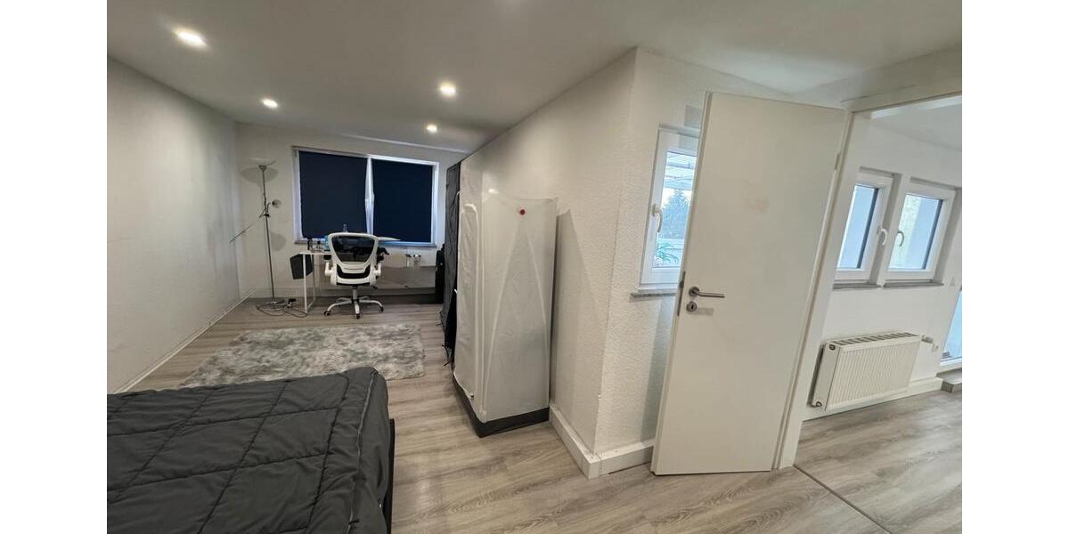 Dachgeschoßwohnung Düren Distelrath - 2 Zimmer, 78 m&sup2;, 750&euro; | Angebot:25996434