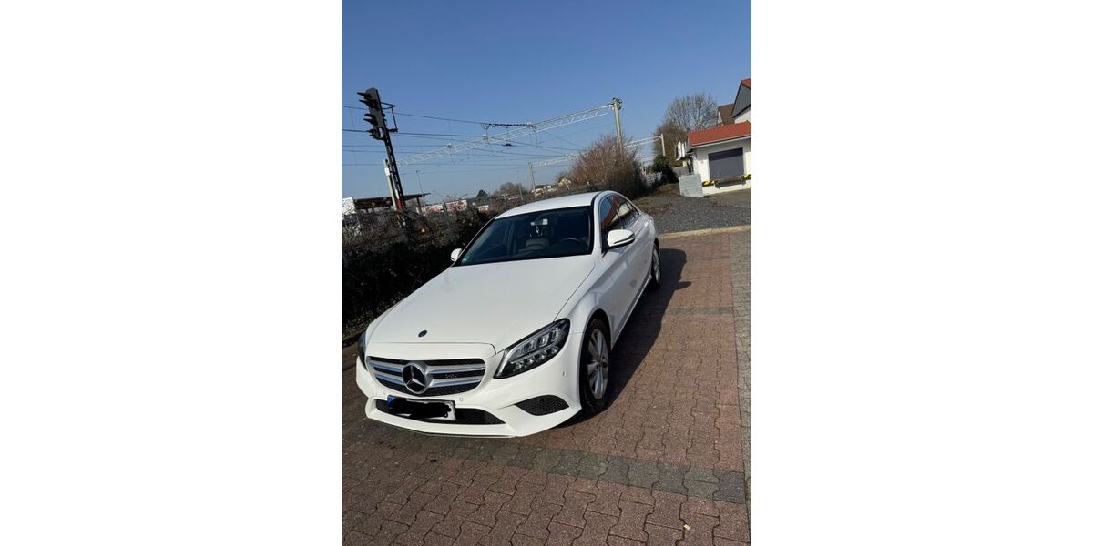 Mercedes-Benz C 200 196.780 km 15.000 &euro; Bornheim 53332