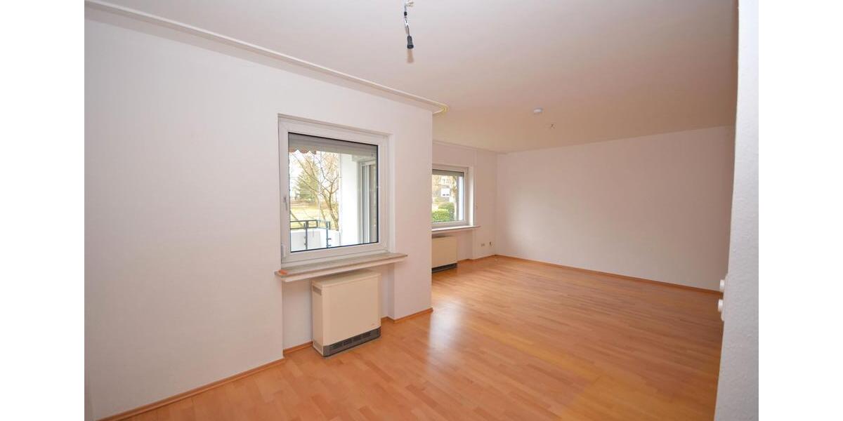 Etagenwohnung Brühl - 4 Zimmer, 96 m&sup2;, 1.150&euro; | Angebot:25097962