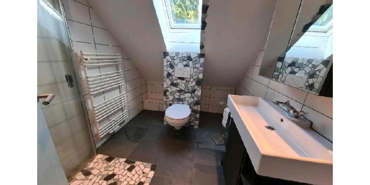 Einfamilienhaus Schleiden - 13 Zimmer, 281 m&sup2;, 450.000&euro; | Angebot:26987001