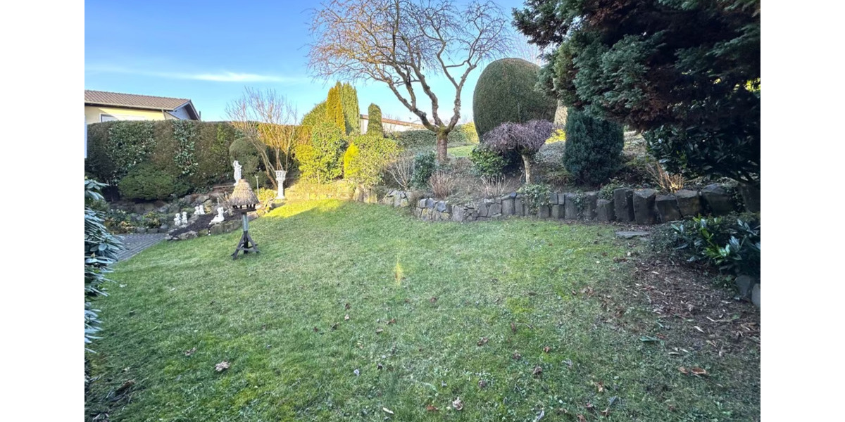 Etagenwohnung Wachtberg - 2 Zimmer, 75 m&sup2;, 249.000&euro; | Angebot:25079522