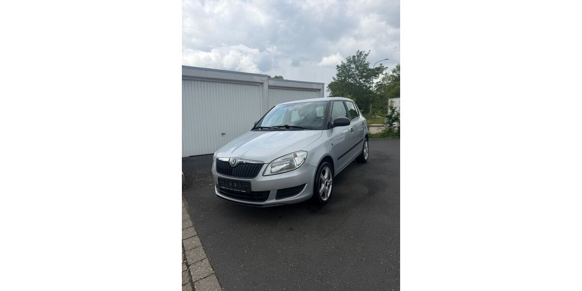 Skoda Fabia 97.124 km 3.799 &euro; Nideggen 52385