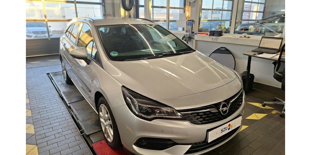 Opel Astra Klimatr Navi Sitzh Temp CarPlay GARANTIE 73.000 km 12.500 &euro; Erftstadt 50374